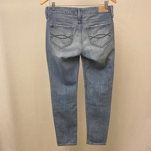 Abercrombie Sz 00 Ripped Front Boyfriend Jeans Mid Rise Distressed Non-Stretch - Picture 13 of 14